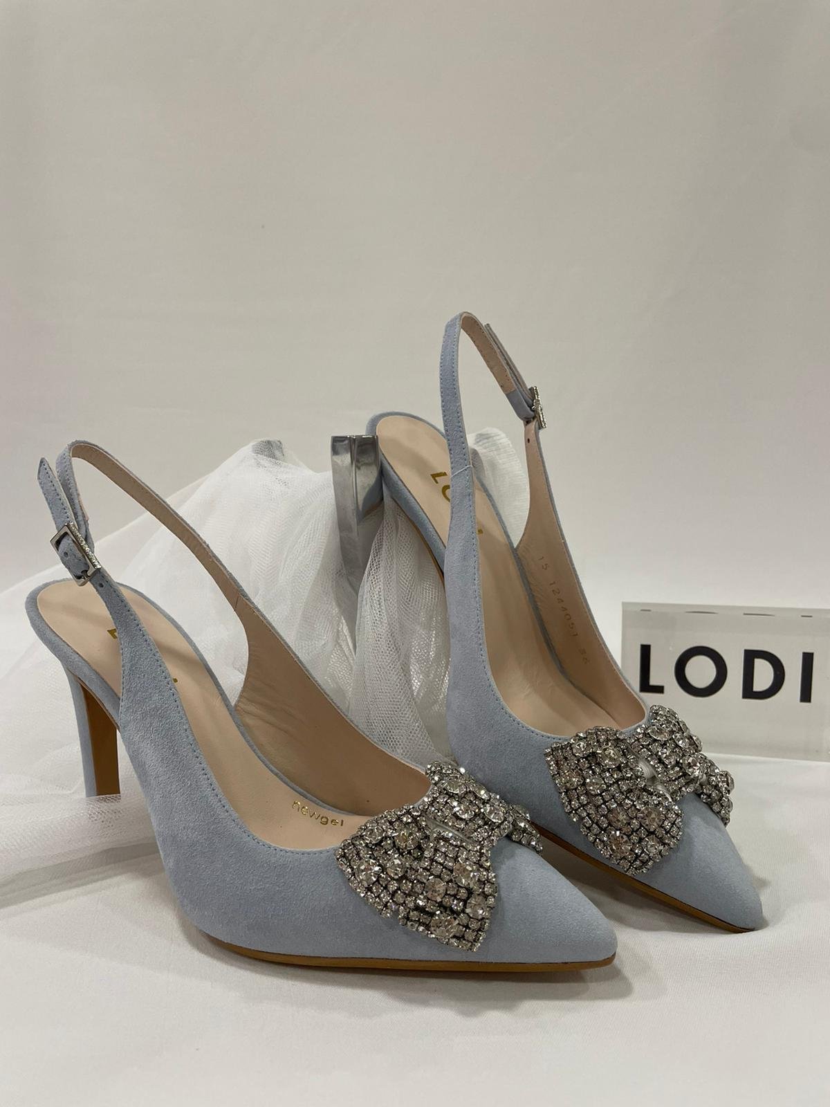 Rabela-lodi-tacones-laura-destalonado-lazo-pedreria-azul-celeste-cielo-2