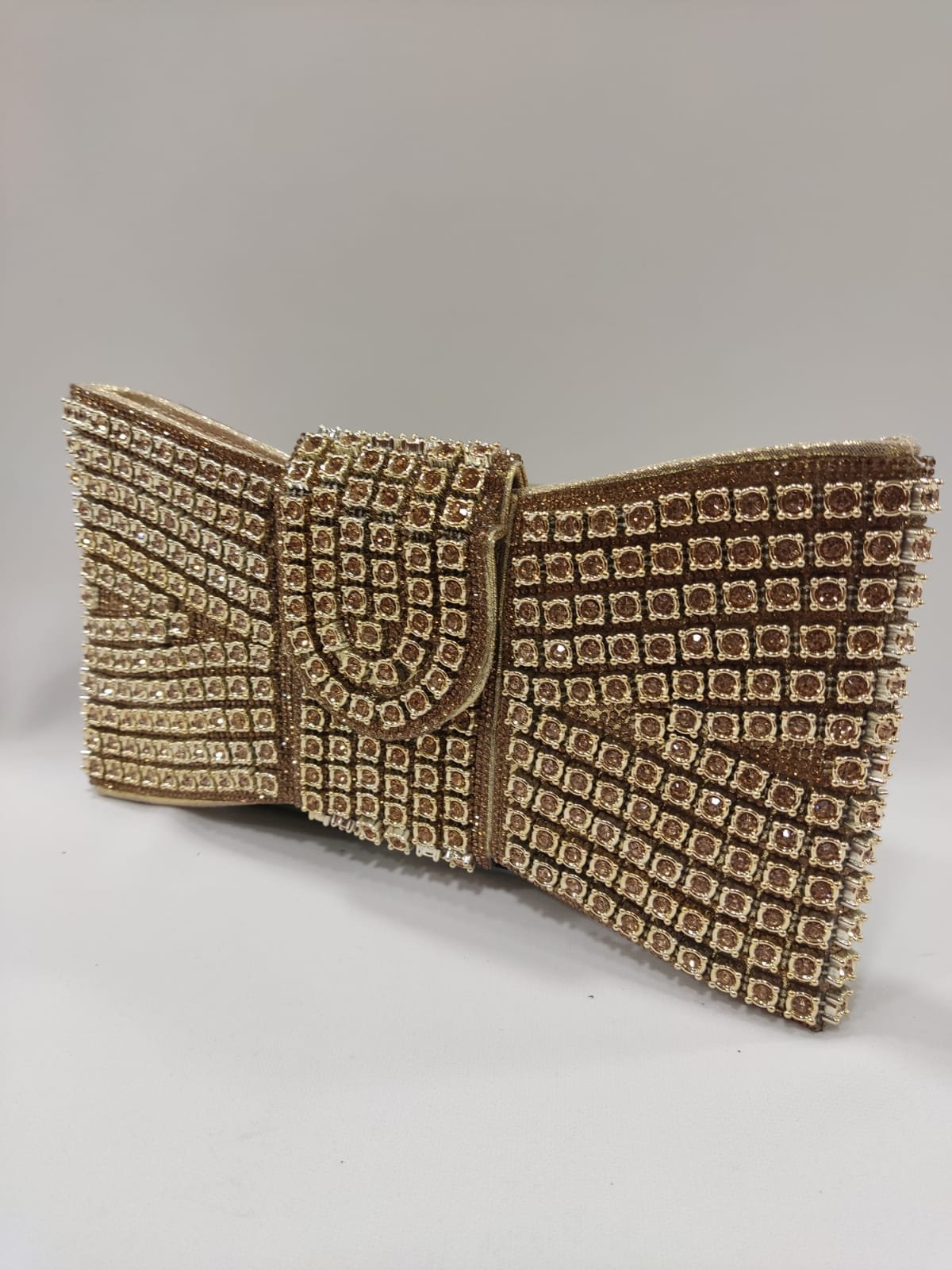 cartera-clutch-mano-lazo-piedras-swarovsky-mod-15-22-5