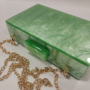 cartera-mano-clutch-anacarada-verde-tacones-laura-10-309-1
