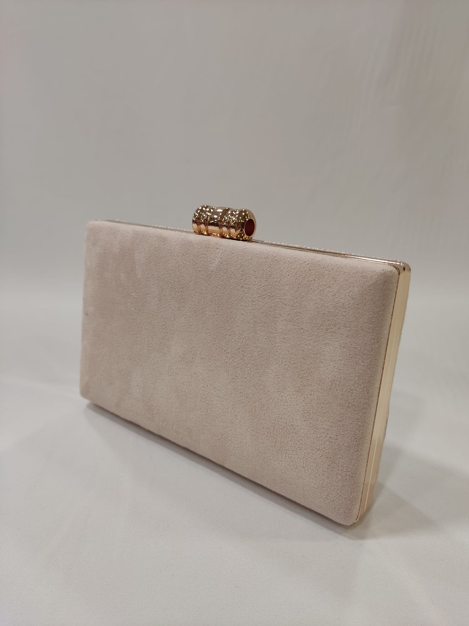 cartera-mano-clutch-flecos-beige-crudo-tacones-laura-mod-19-150-2