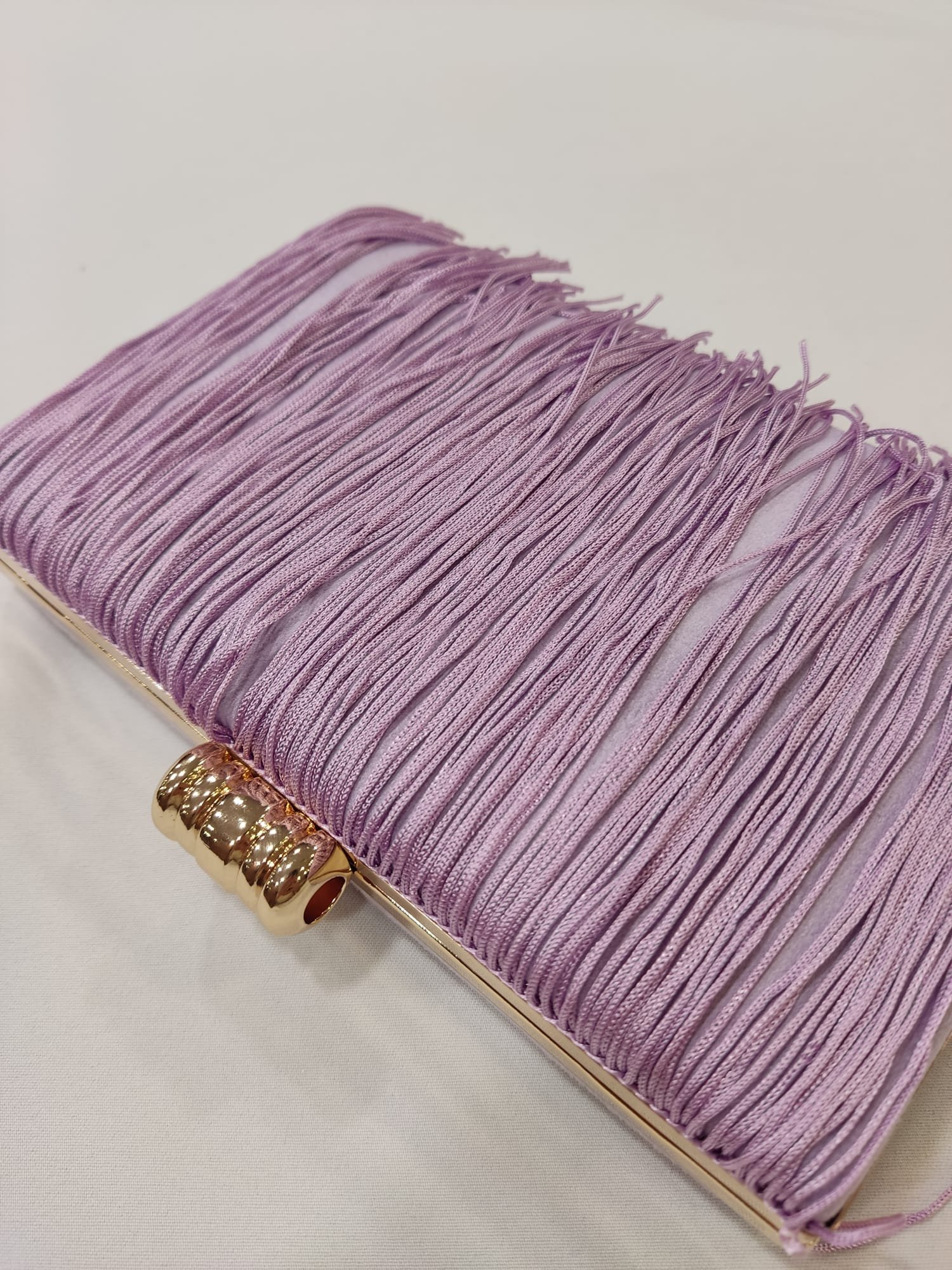 cartera-mano-clutch-flecos-malva-lila-tacones-laura-mod-19-150-4