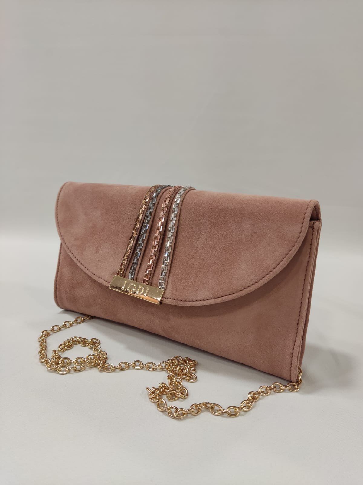 cartera-sobre-inru-lodi-tacones-laura-2