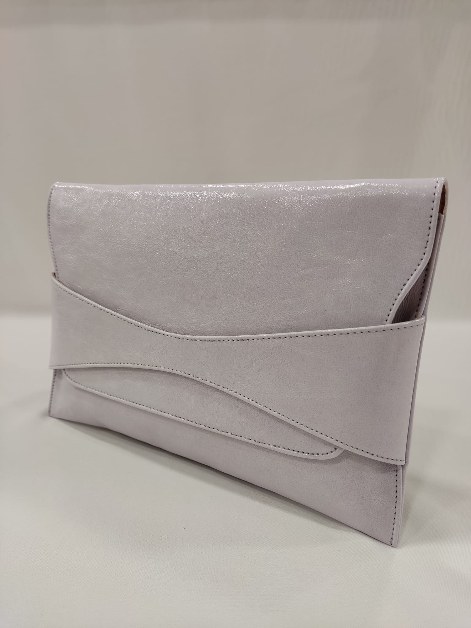 cartera-sobre-plano-malva-tacones-laura-3