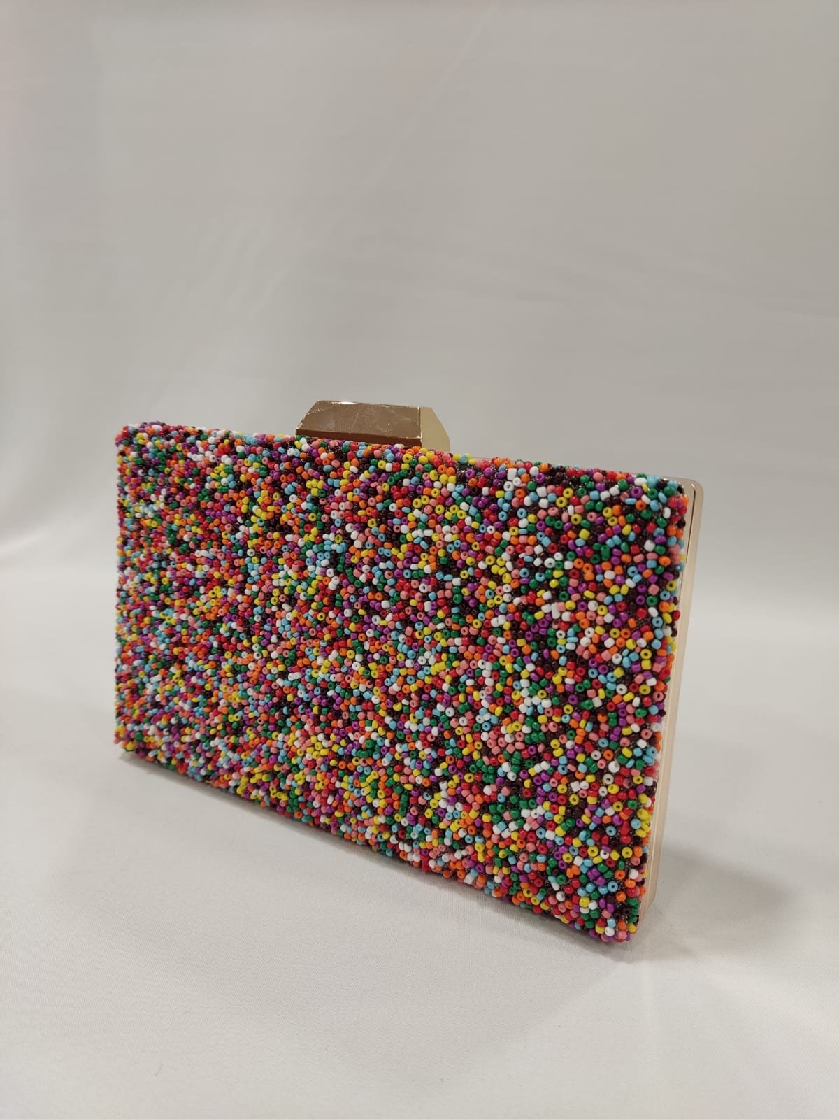 clutch-cartera-mosaico-cuentas-multicolor-mod-45-01-3