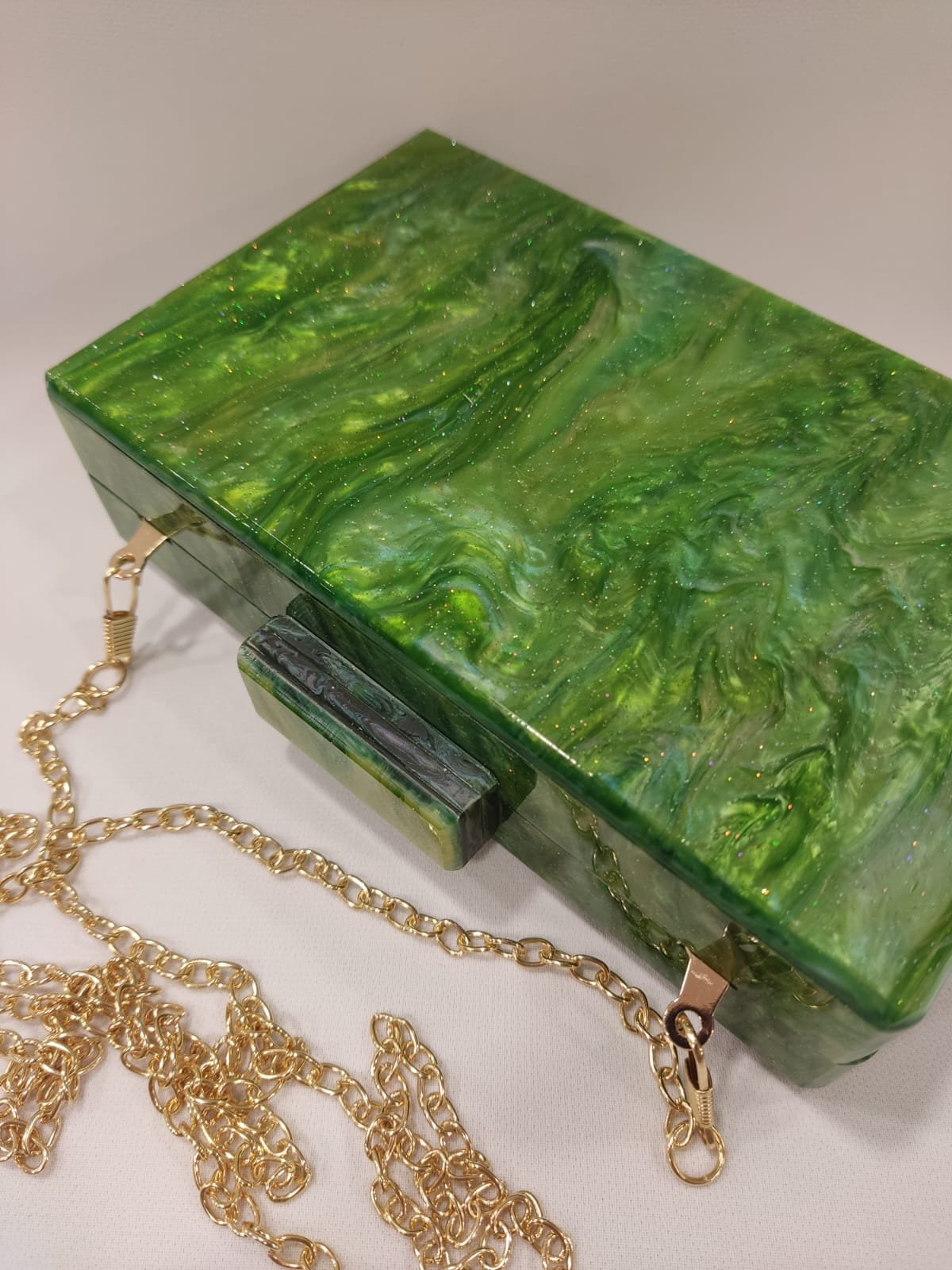 clutch-resina-cartera-tacones-laura-nacar-anacarado-mod-10-405-9