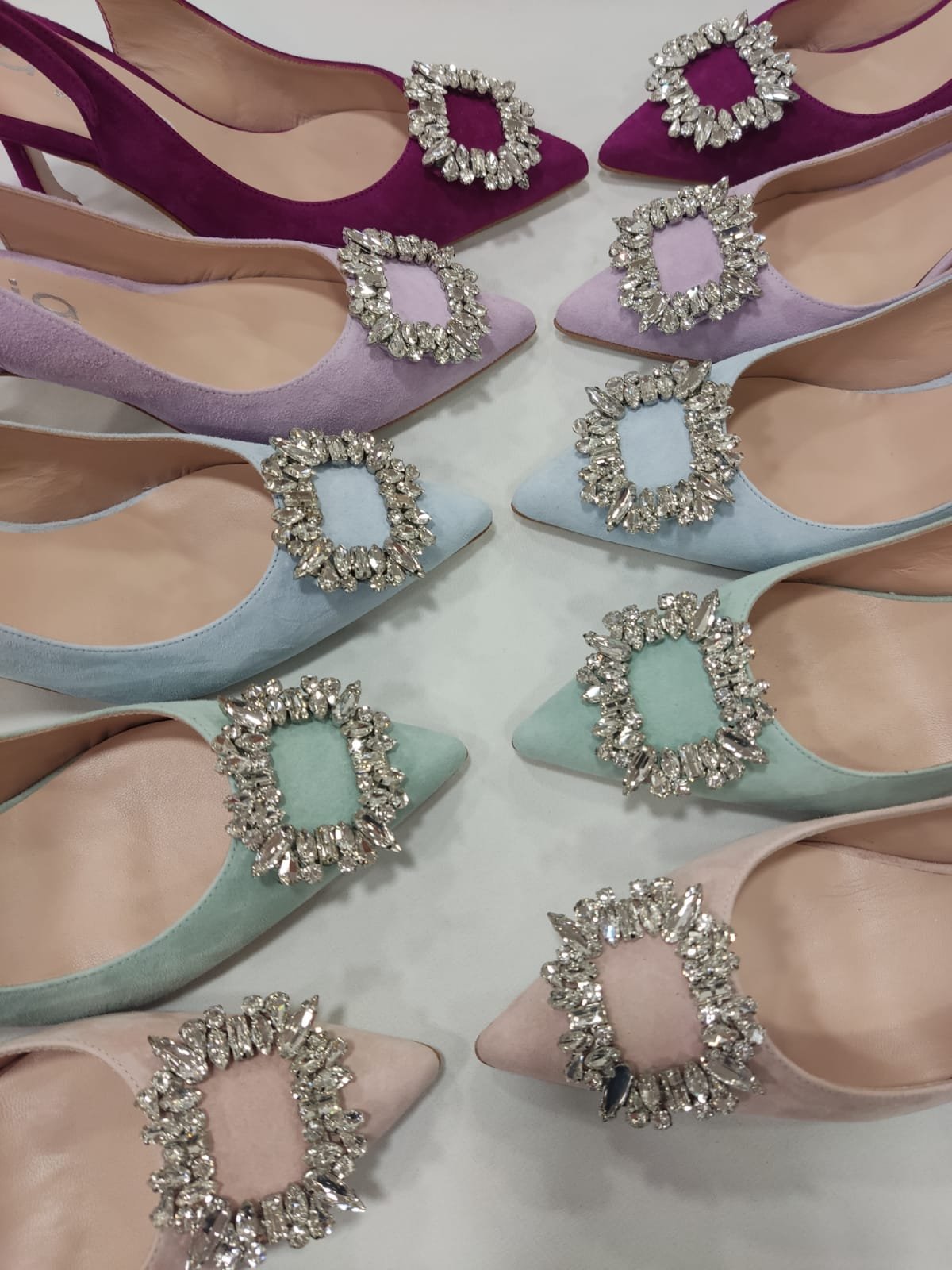 dubai-dibia-tacones-laura-salon-destalonado-adorno-cristal-2