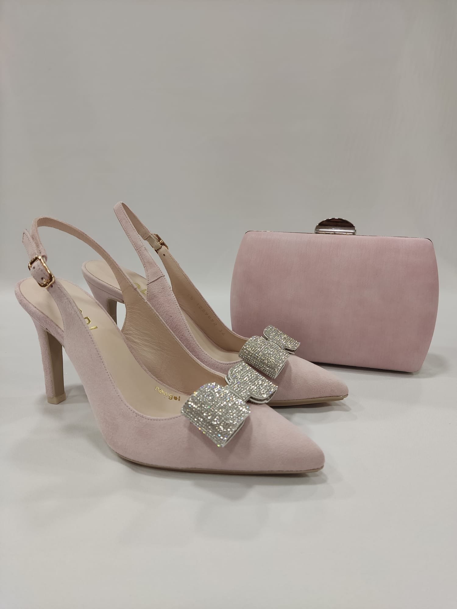 rimori-lodi-salon-lazo-cristales-swarovsky-rosa-nude-verde-agua-aguamarina-2