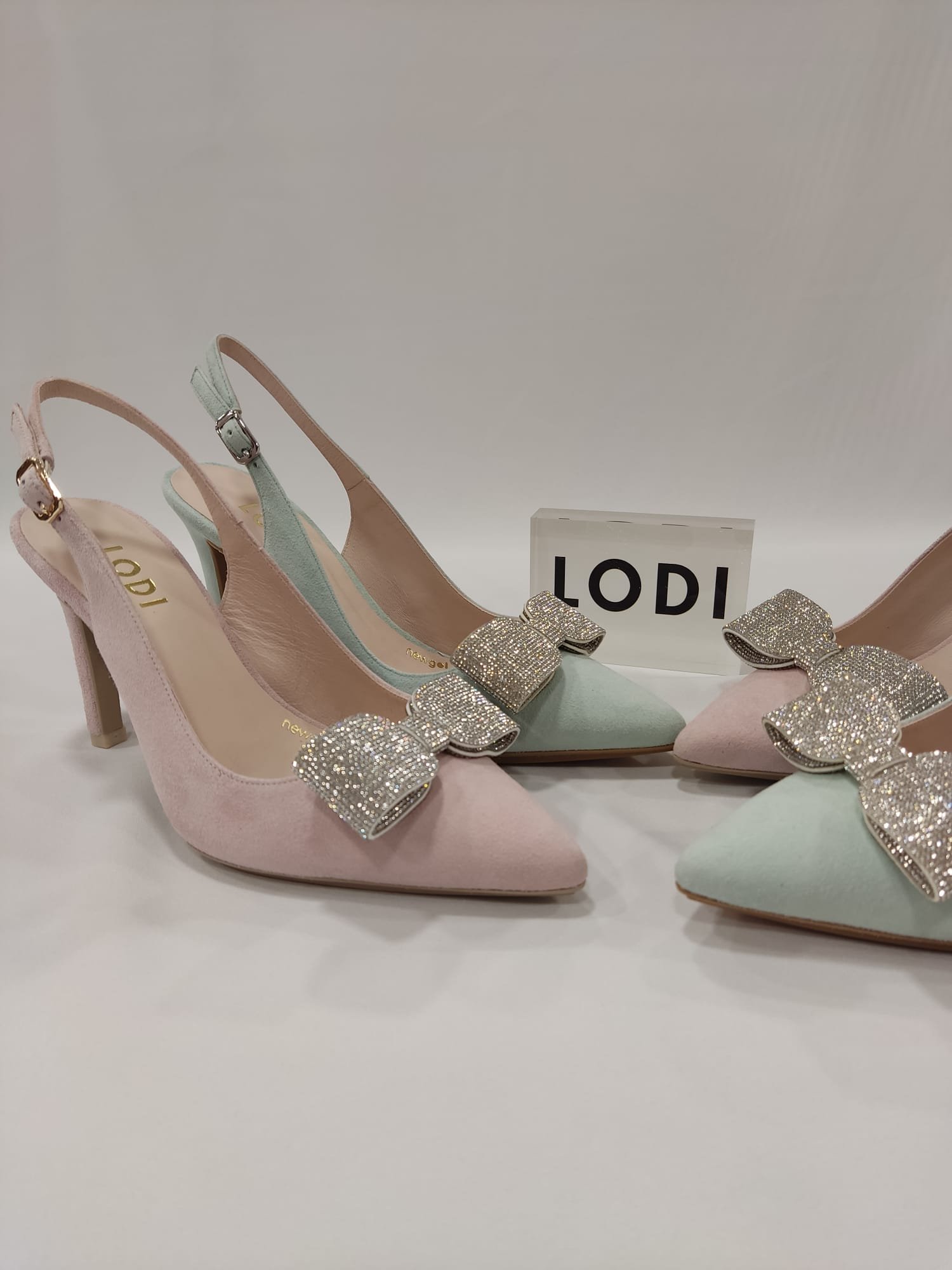 rimori-lodi-salon-lazo-cristales-swarovsky-rosa-nude-verde-agua-aguamarina-4