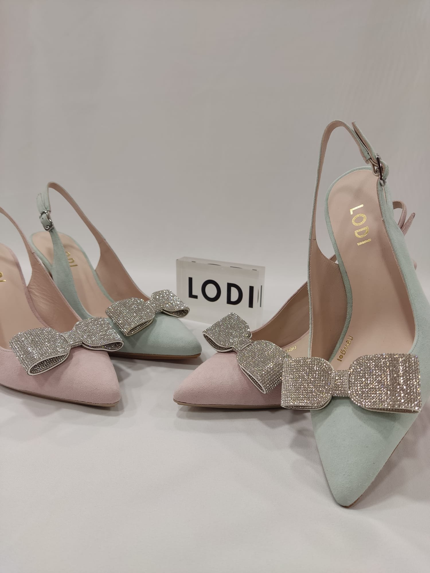 rimori-lodi-salon-lazo-cristales-swarovsky-rosa-nude-verde-agua-aguamarina-5
