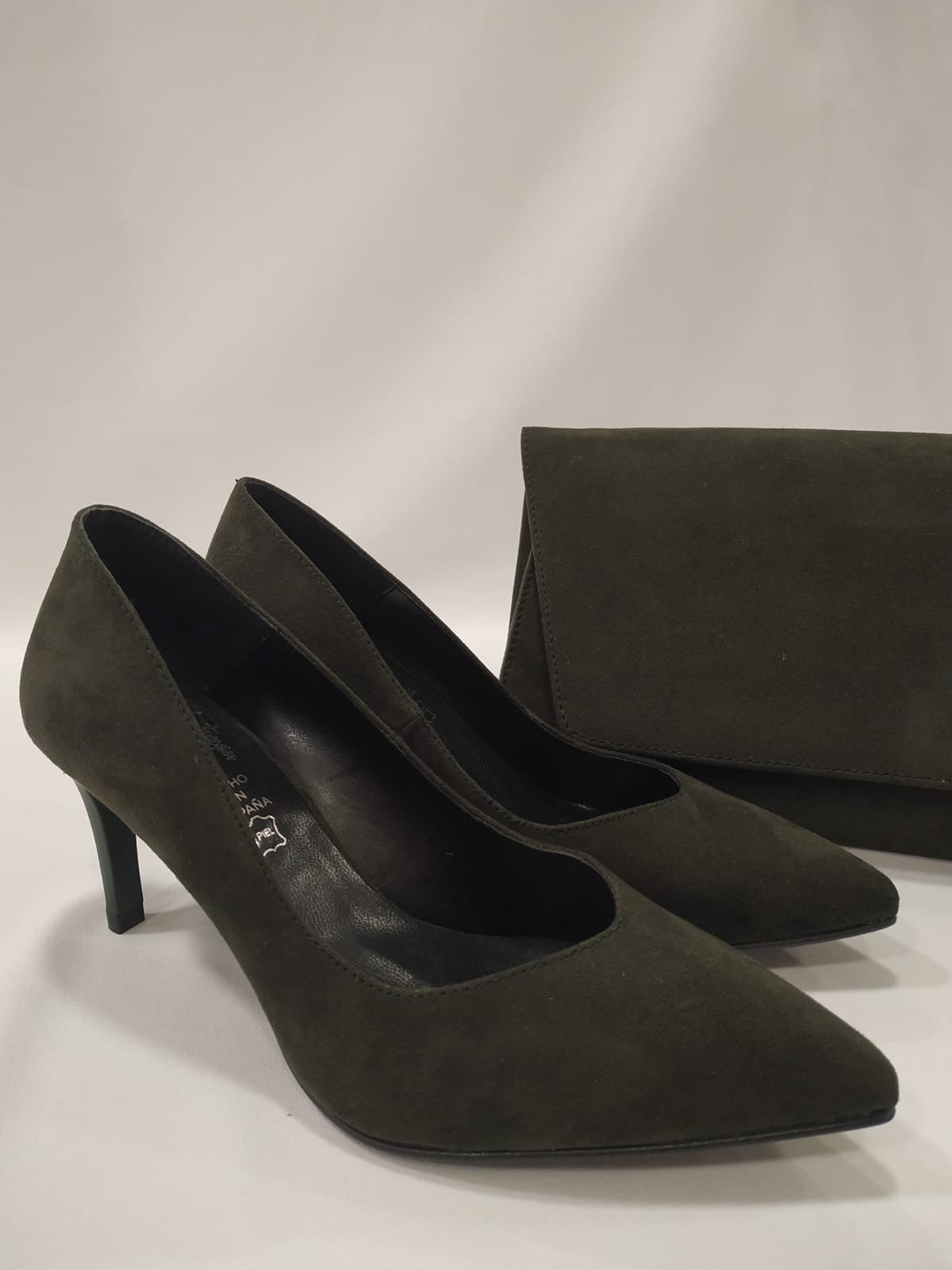 tacon-aledis-tacones-laura-basico-verde-militar