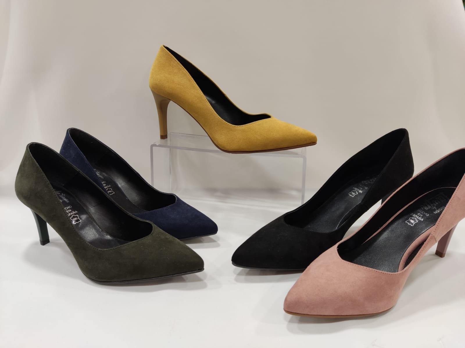 tacones-laura-aledis-todos-stiletos-salones-cerrados-1
