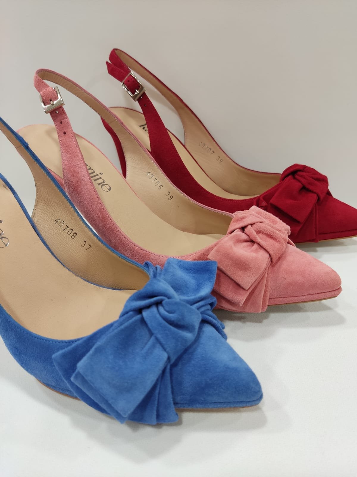 tacones-laura-antonella-azul-rosa-rojo-2