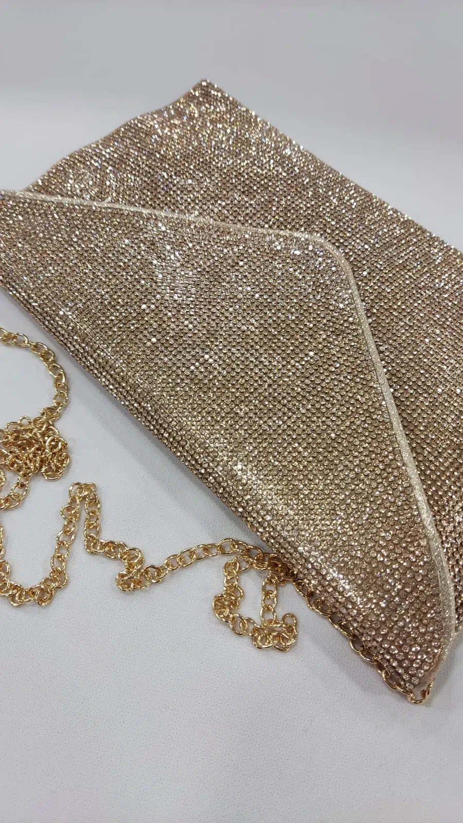 cartera-mano-clutch-sobre-brillo-brilli-tacones-laura-mod-15-24-3