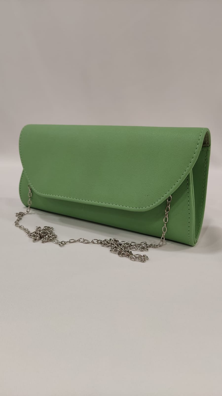 cartera-lisa-tacones-laura-rosa-fucsia-verde-buganvilla-mod-15-28-5