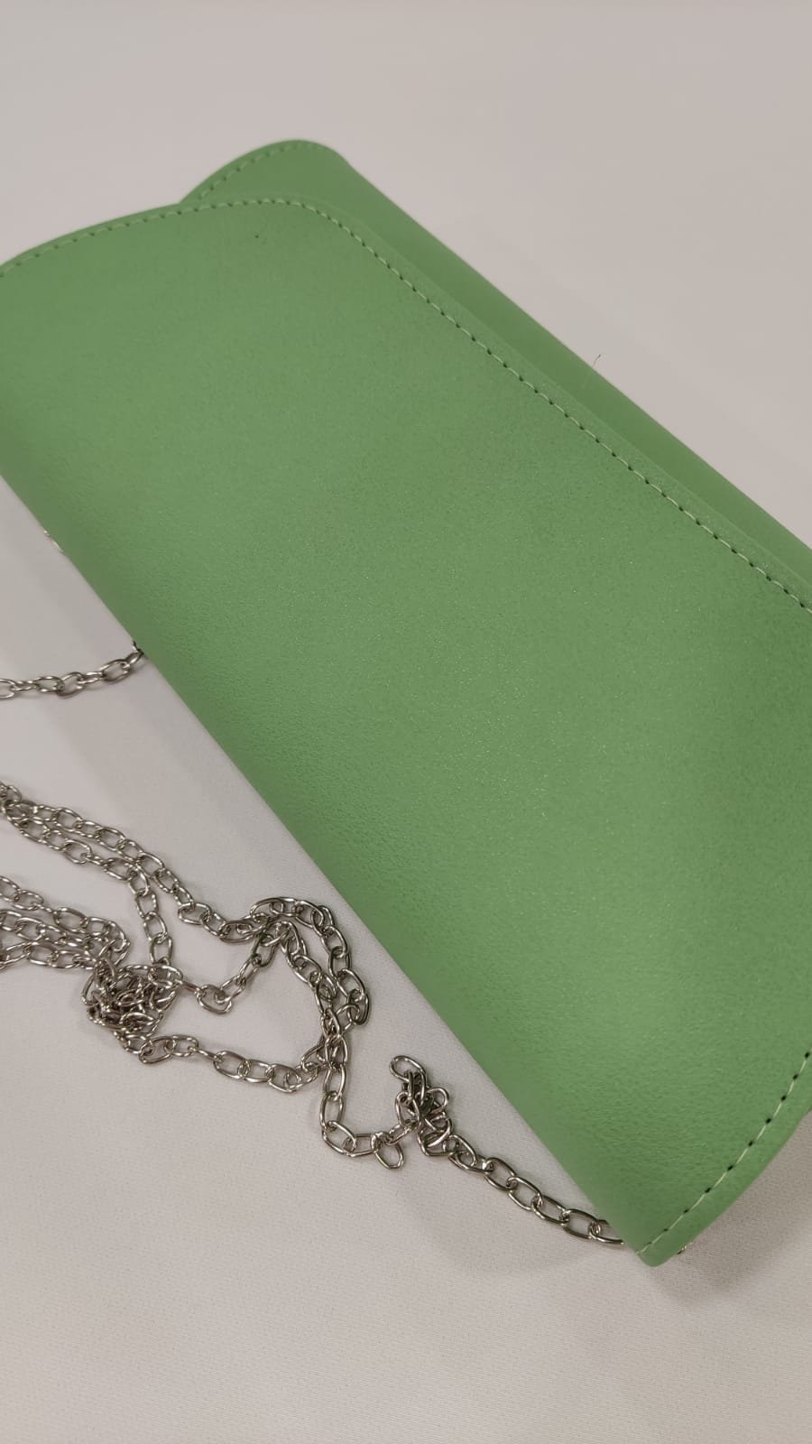 cartera-lisa-tacones-laura-rosa-fucsia-verde-buganvilla-mod-15-28-6