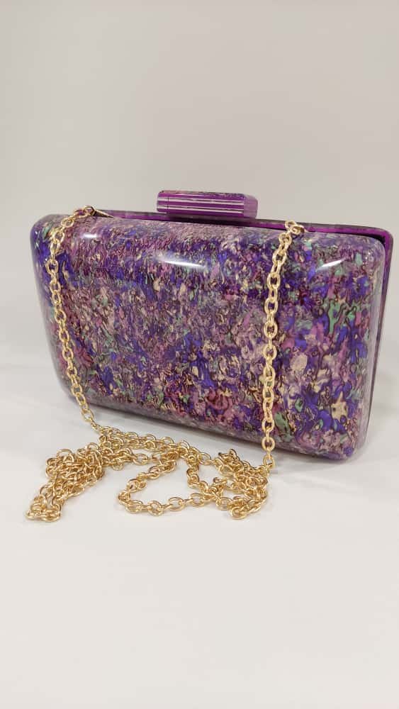 cartera-clutch-anacarada-redondeada-tacones-laura-mod-40-430-4